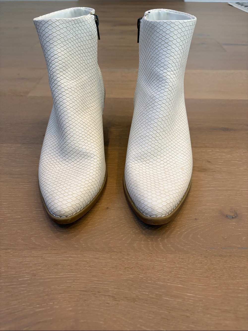Universal Thread Off White Textured Ankle Booties with Low Block Heel